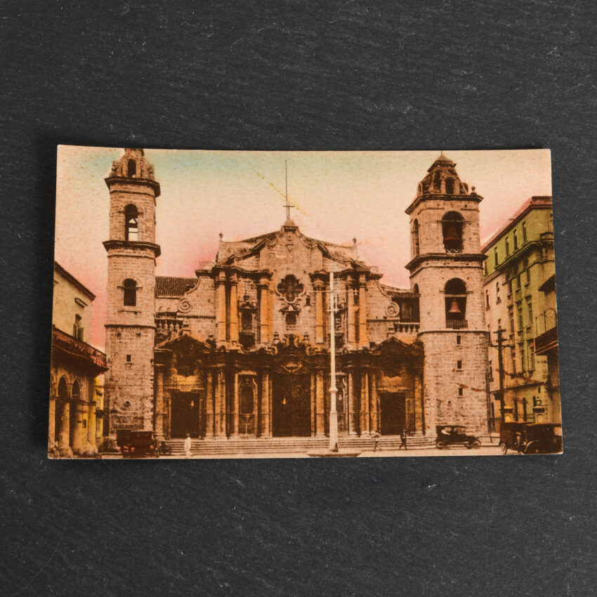 Republic of Cuba Postcards, Old Cathedral with Model A